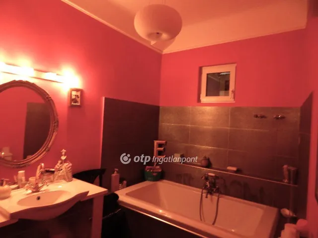 Eladó lakás Budapest II. kerület, Rózsadomb 155 nm