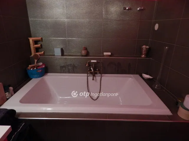 Eladó lakás Budapest II. kerület, Rózsadomb 155 nm