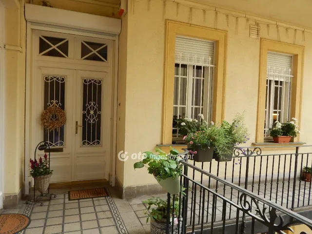 Eladó lakás Budapest II. kerület, Rózsadomb 155 nm