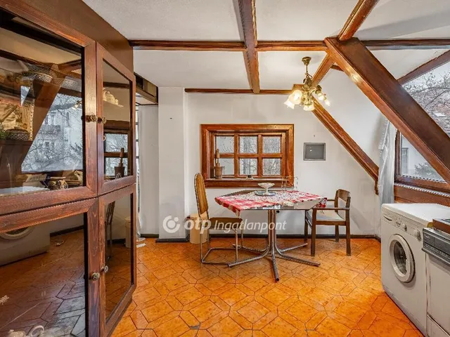 Eladó lakás Budapest II. kerület, Rézmál 175 nm