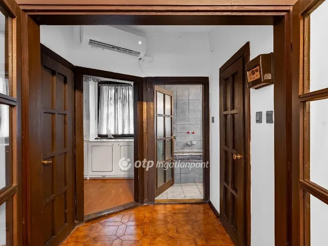 Eladó lakás Budapest II. kerület, Rézmál 175 nm