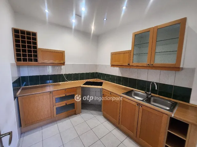 Eladó lakás Budapest II. kerület, Rózsadomb 170 nm