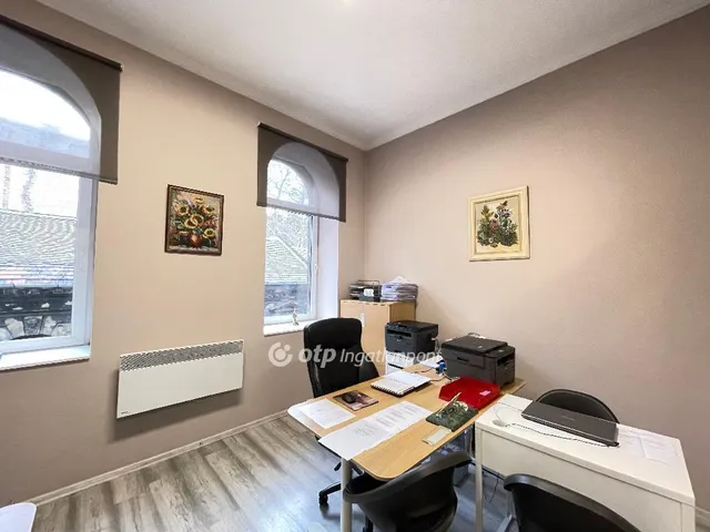 Eladó lakás Budapest VIII. kerület, Józsefváros 80 nm
