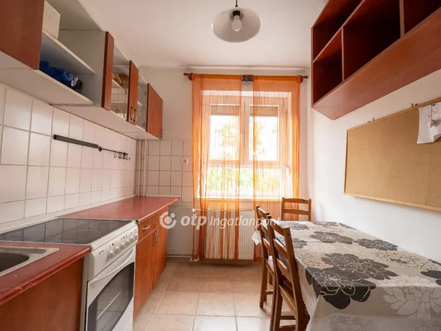 Eladó lakás Budapest II. kerület, Újlak II. ker. 39 nm