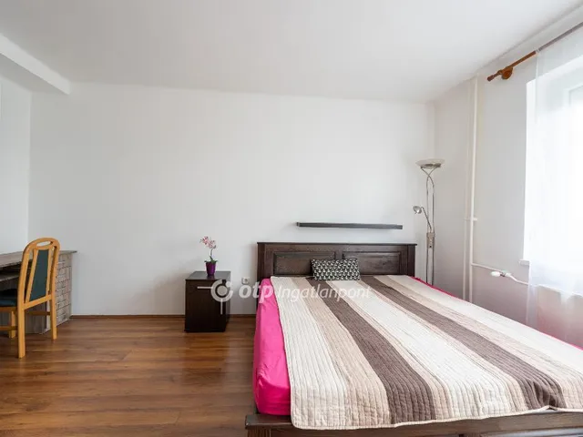 Eladó lakás Budapest II. kerület, Újlak II. ker. 39 nm
