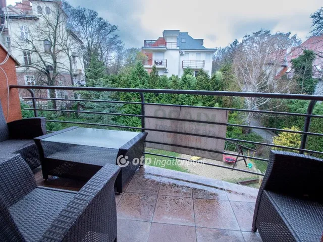 Kiadó lakás Budapest II. kerület, Rózsadomb 52 nm