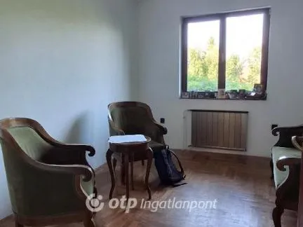 Eladó ház Budapest II. kerület, Budaliget 219 nm