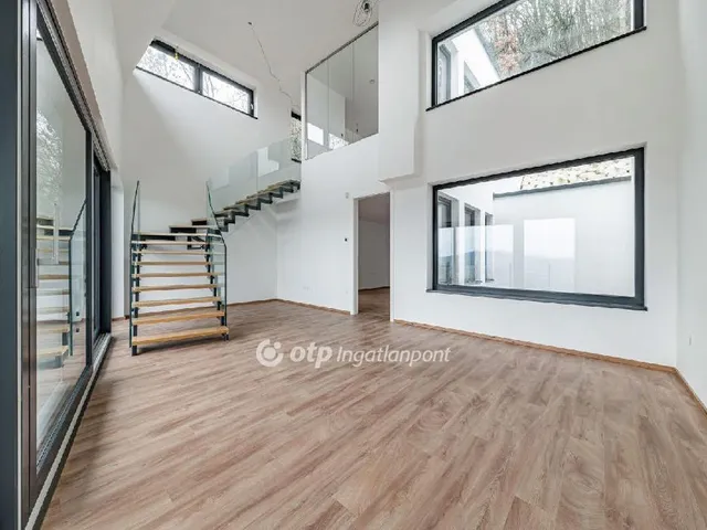 Eladó lakás Budapest II. kerület, Budaliget 103 nm