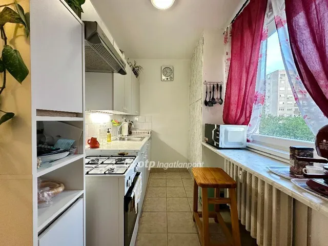 Eladó lakás Budapest III. kerület, Békásmegyer 51 nm