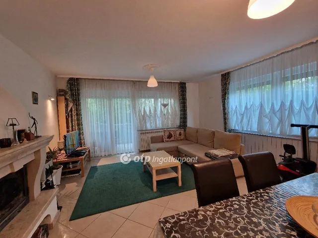 Eladó lakás Budapest II. kerület, Vérhalom 128 nm