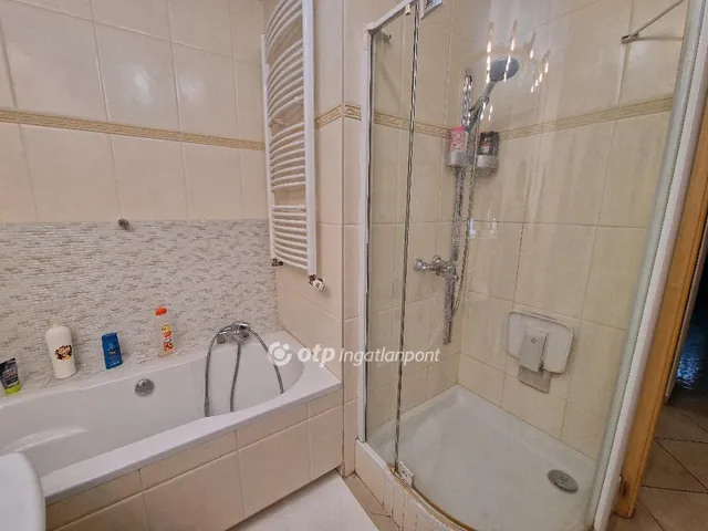 Eladó lakás Budapest II. kerület, Vérhalom 128 nm