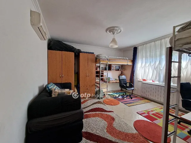 Eladó lakás Budapest II. kerület, Vérhalom 128 nm