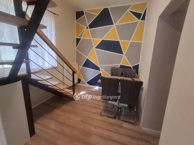 Eladó ház Budapest III. kerület, Csillaghegy 72 nm