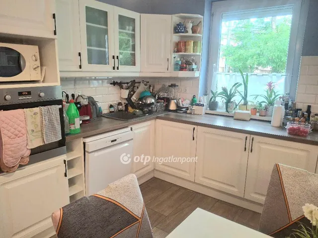 Eladó ház Budapest III. kerület, Csillaghegy 90 nm