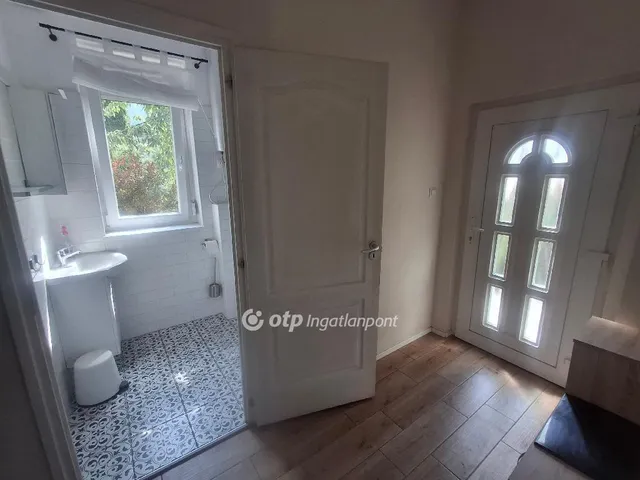 Eladó ház Budapest III. kerület, Csillaghegy 162 nm