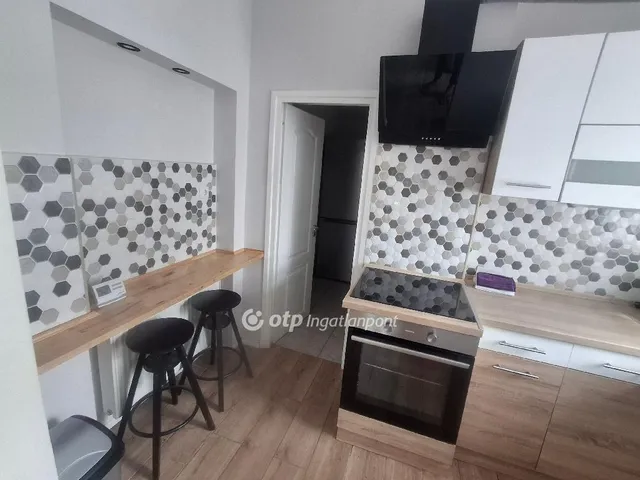 Eladó ház Budapest III. kerület, Csillaghegy 162 nm