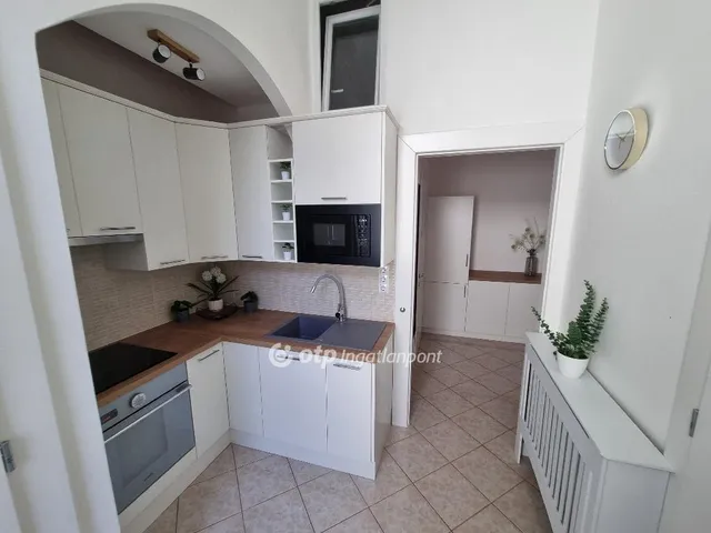 Eladó lakás Budapest II. kerület, Víziváros II. ker 60 nm