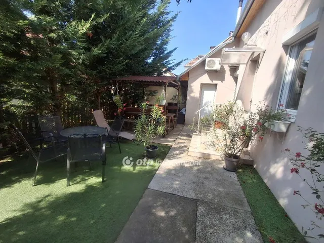 Eladó ház Budapest III. kerület, Csillaghegy 162 nm