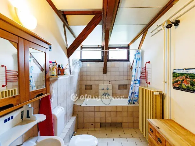 Eladó lakás Budapest II. kerület, Hárshegy 96 nm