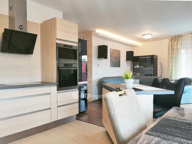 Eladó lakás Budapest XIII. kerület, Angyalföld 90 nm