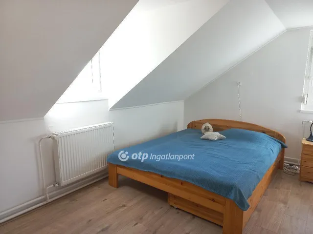 Eladó ház Budapest III. kerület, Békásmegyer-Ófalu 189 nm