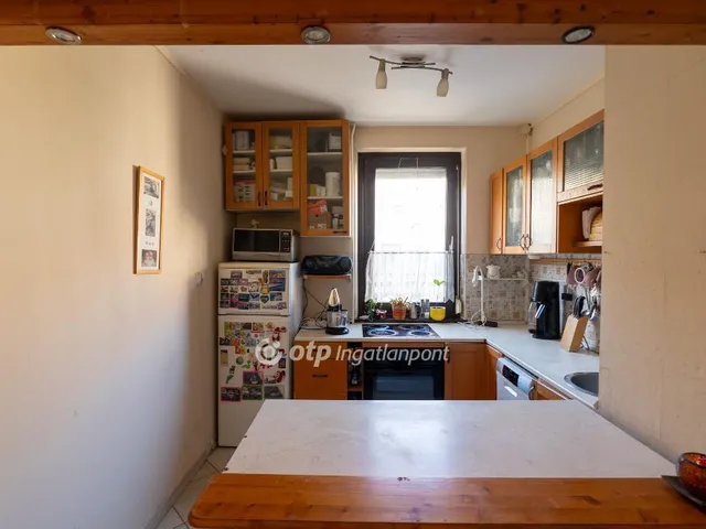 Eladó lakás Budapest III. kerület, Pók utcai lakótelep 73 nm