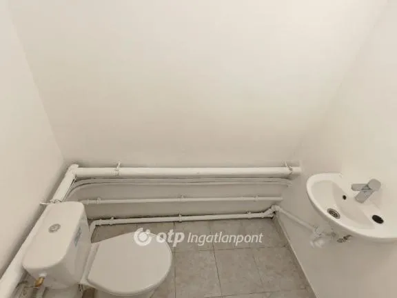 Eladó lakás Budapest VIII. kerület, Kerepesdűlő 48 nm