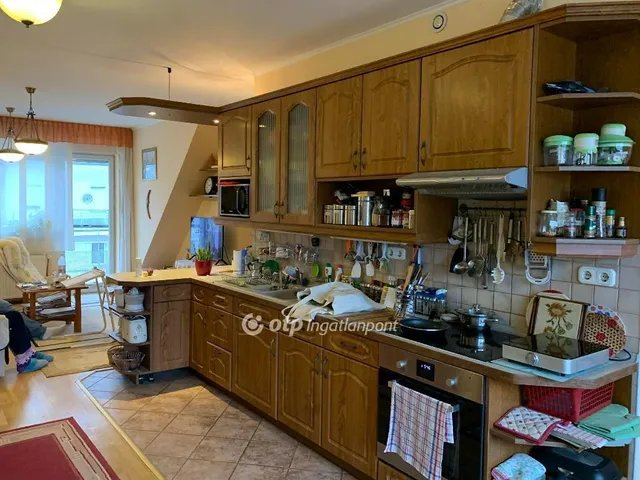 Eladó lakás Budapest XIII. kerület, Lőportárdűlő 55 nm