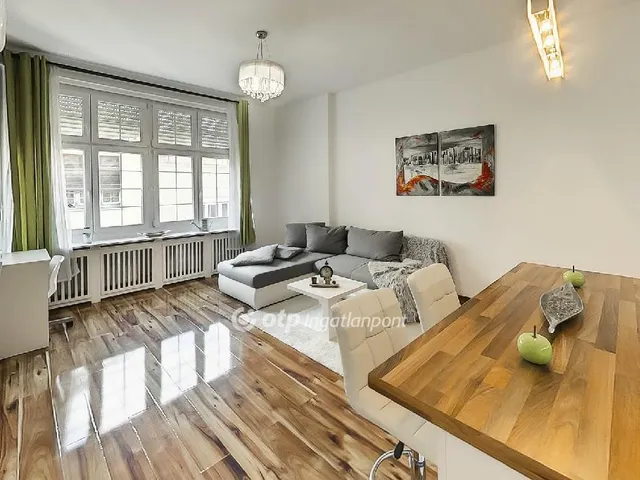 Eladó lakás Budapest V. kerület 57 nm