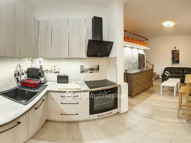 Eladó lakás Budapest VII. kerület 30 nm