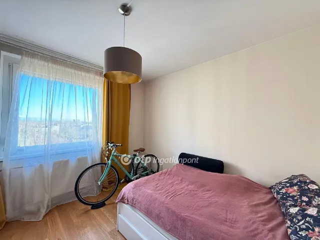 Eladó lakás Budapest III. kerület, Római-part 49 nm