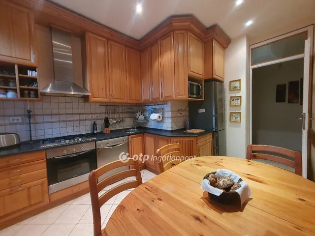 Eladó lakás Budapest II. kerület, Pasarét 65 nm