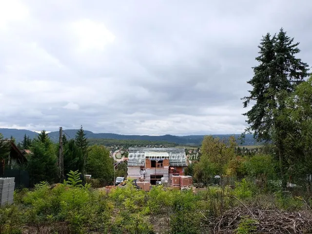 Eladó ház Pilisborosjenő 120 nm