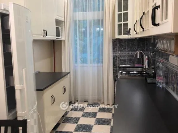 Kiadó lakás Budapest II. kerület 74 nm