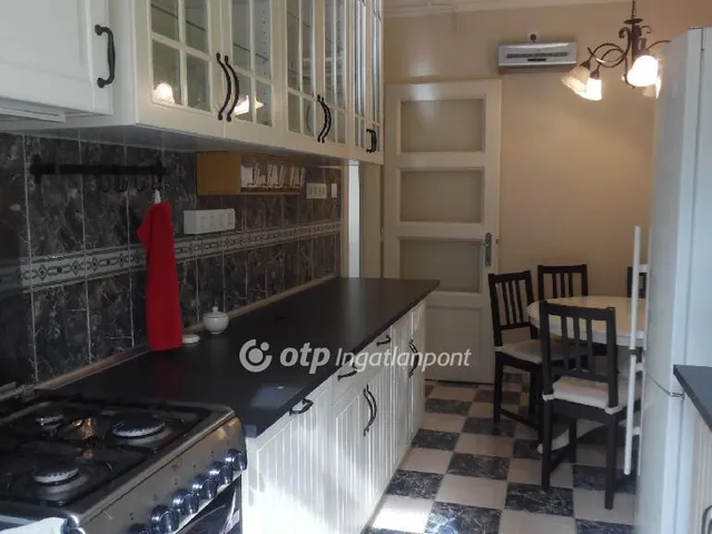 Kiadó lakás Budapest II. kerület 74 nm