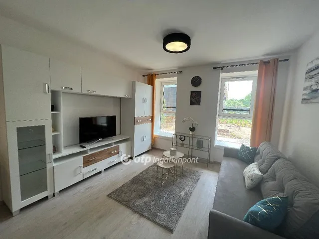 Kiadó lakás Budapest III. kerület 28 nm