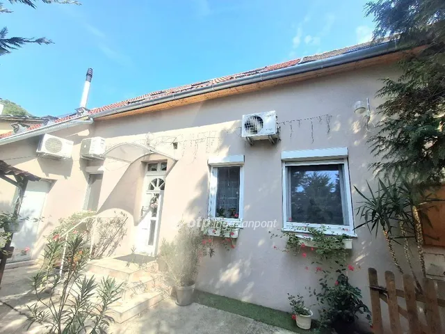 Eladó ház Budapest III. kerület, Csillaghegy 90 nm