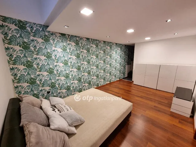 Eladó lakás Budapest III. kerület, Mátyáshegy 155 nm