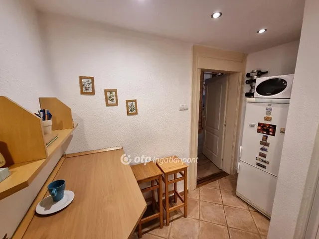 Eladó lakás Budapest XIII. kerület, Lőportárdűlő 49 nm