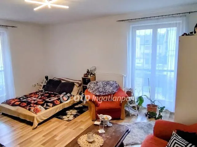 Eladó lakás Győr 82 nm