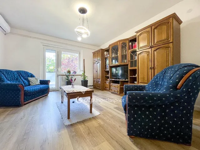 Eladó lakás Győr 76 nm