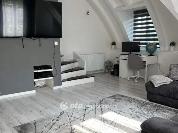 Eladó lakás Budapest III. kerület, Mátyáshegy 140 nm