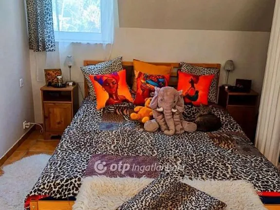 Eladó ház Kisoroszi 333 nm