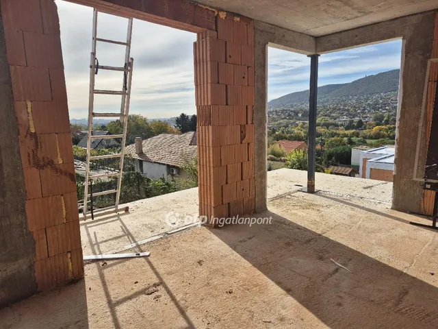 Eladó lakás Budapest III. kerület, Ürömhegy 72 nm