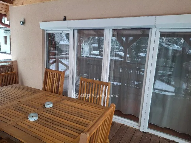 Eladó ház Szigetmonostor 120 nm