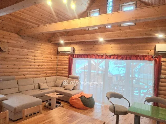 Eladó ház Szigetmonostor 120 nm