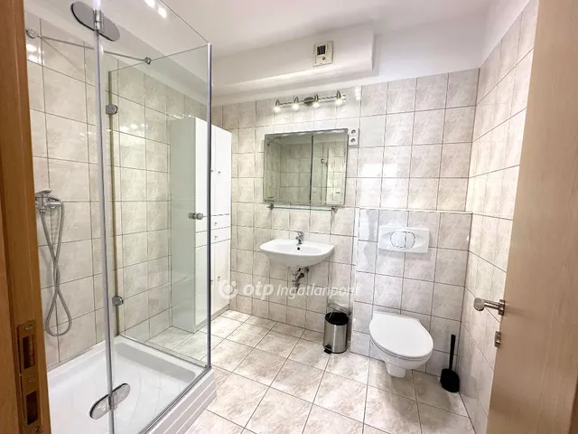 Eladó lakás Budapest III. kerület 54 nm