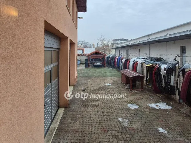 Eladó ház Budapest XIII. kerület, Angyalföld 674 nm