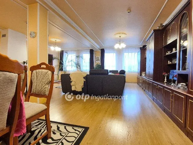 Eladó ház Budapest XIII. kerület, Angyalföld 674 nm