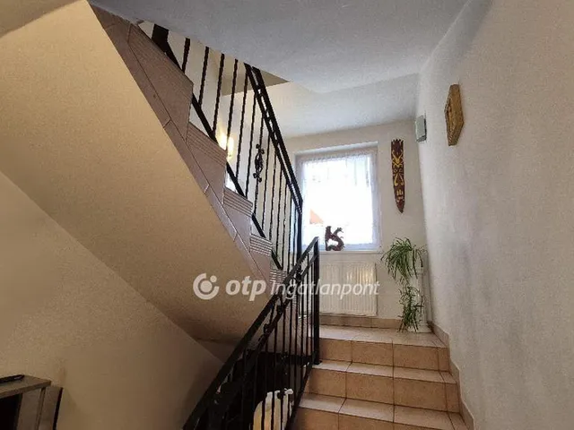 Eladó ház Budapest XIII. kerület, Angyalföld 674 nm